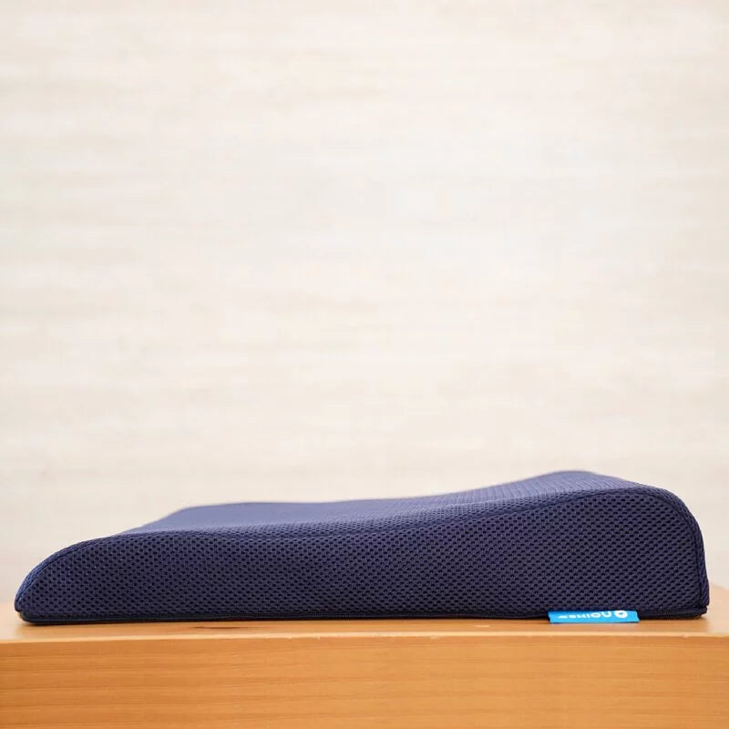 QSHION 透氣楔形坐墊